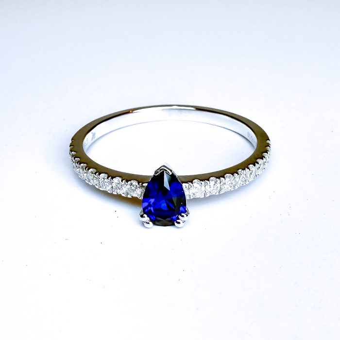 Modelo Sapphire Deep Blue